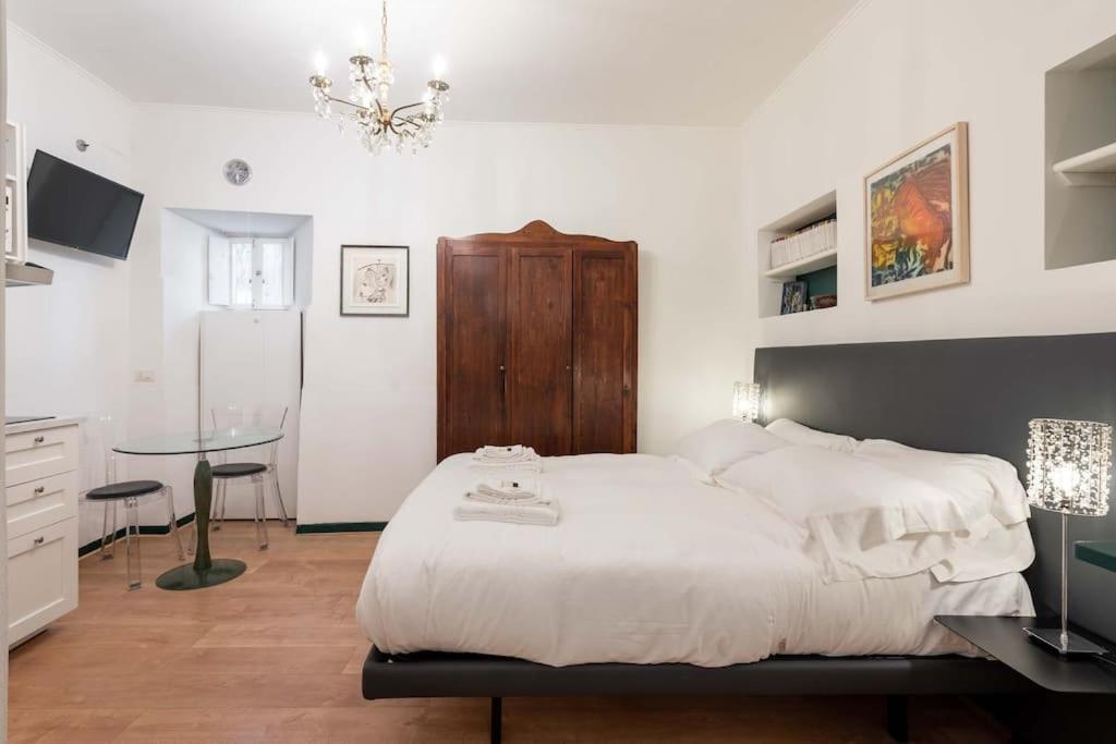 Old Trastevere Studio Rome Exterior photo